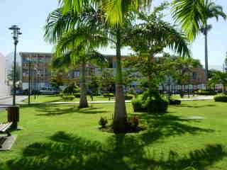 Place des Grands Hommes - St-Louis