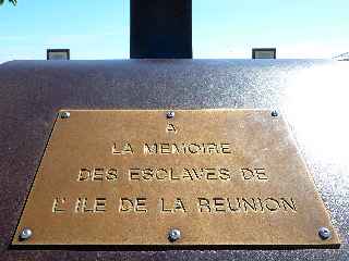 Saint-Paul -  A la mmoire des esclaves de la Runion
