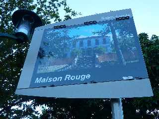 St-Louis - Panneau Maison Rouge