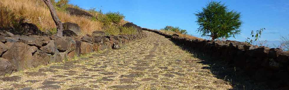 Chemin pav Lougnon - St-Paul