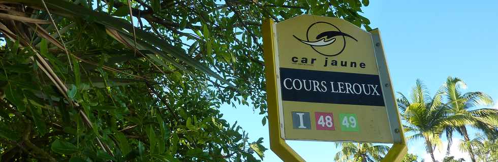 Dc 2013 - Car jaune - Arrt Cour Leroux - Ste-Rose