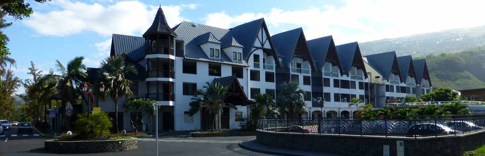 26 septembre 2014 - St-Leu - Littoral - Ancien htel Nouvelles frontires
