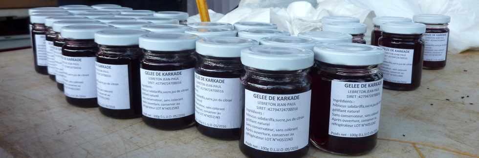 6 juin 2015 - St-Pierre - March forain - Sakifo - Gele de Carcadet