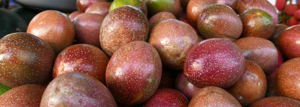 14 janvier 2017 - St-Pierre - March forain - Fruits de la passion