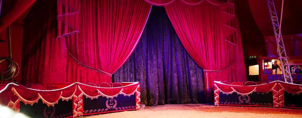 14 avril 2017 - St-Pierre - Cirque Achille Zavatta - Entre des artistes