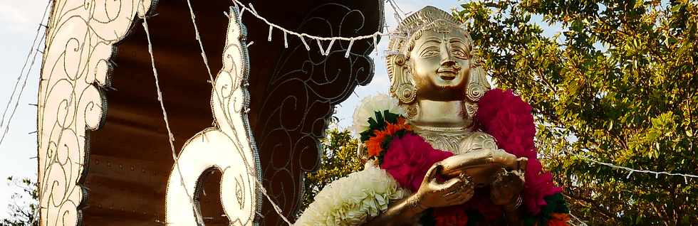 22 octobre 2017 - St-Pierre - Dipavali - Prparatifs du dfil et village indien -