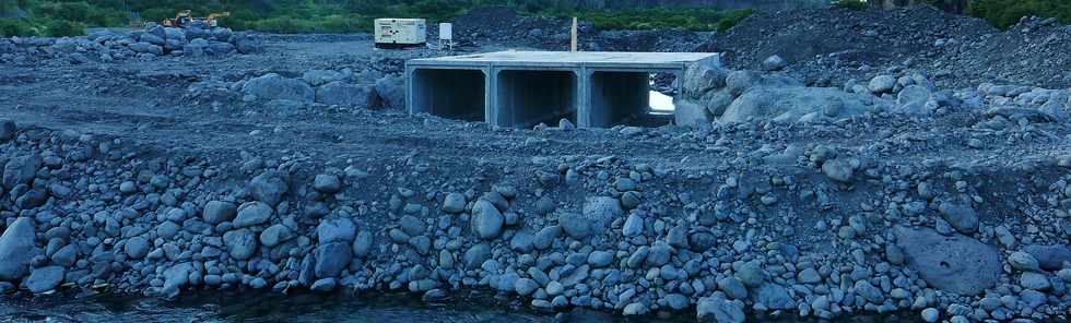 12 janvier 2019 - Bras de Cilaos - Travaux hydrauliques au radier du Ouaki -