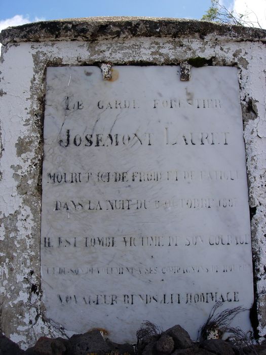 Monument Jos�mont Lauret