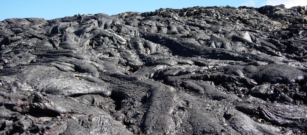 Coul�e d�bordant du crat�re Dolomieu mars 2007