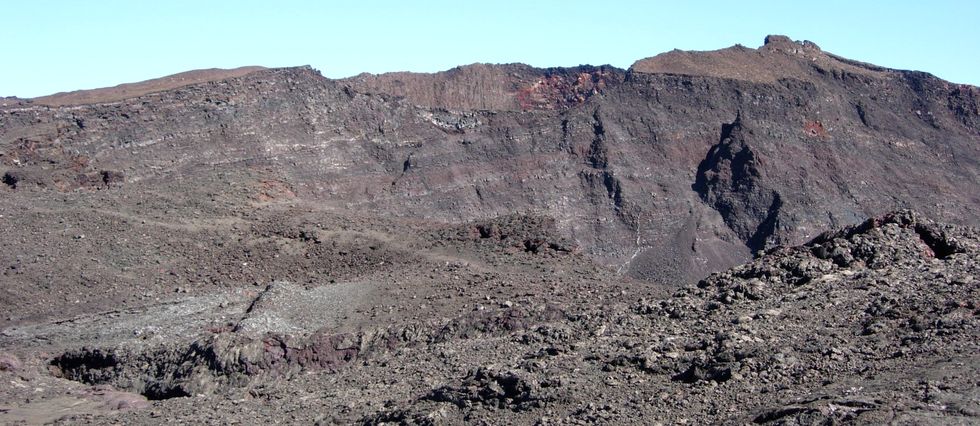 Piton de la Fournaise, Bory et Dolomieu