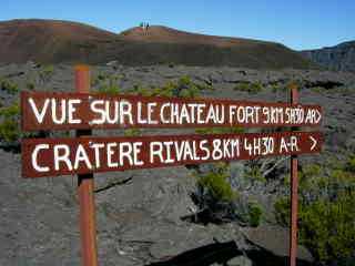 Vers le cratre Rivals