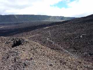 Enclos Fouqu - Cratre Caubet - Sentier vers le Chteau Fort-
