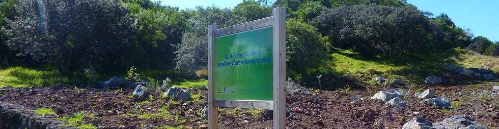 23 mai 2015 - Massif de la Fournaise - Nez de Boeuf - Amnagements ONF