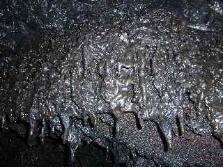Tunnels de lave de la coule 2004