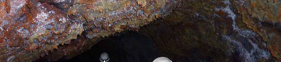 Piton de la Fournaise - Tunnel de lave