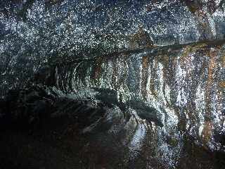 Piton de la Fournaise - Tunnel de lave ancien