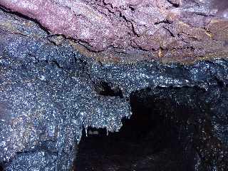 Tunnels de lave de la coule 2004 - Piton de la Fournaise