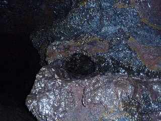 Tunnels de lave de la coule 2004 - Piton de la Fournaise