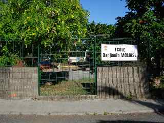 Ecole Benjamin-Molose de Pierrefonds