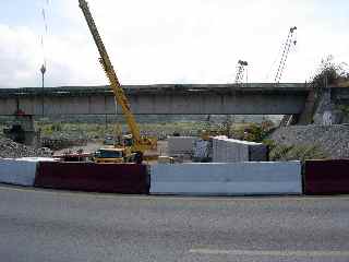 Chantier de la construction du pont sur la rivire St-Etienne