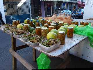 Vente de piments ... rue Victor Le Vigoureux