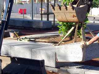 Mail de St-Pierre - Pose de bancs