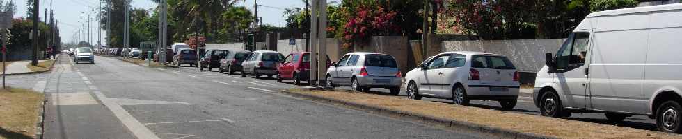 Embouteillages sur lme bd Hubert-Delisle - St-Pierre