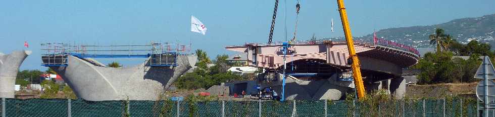 Pont sur la Rivire St-Etienne - Partie courbe