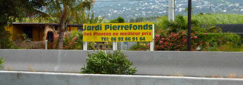 Jardi Pierrefonds - Saint-Pierre