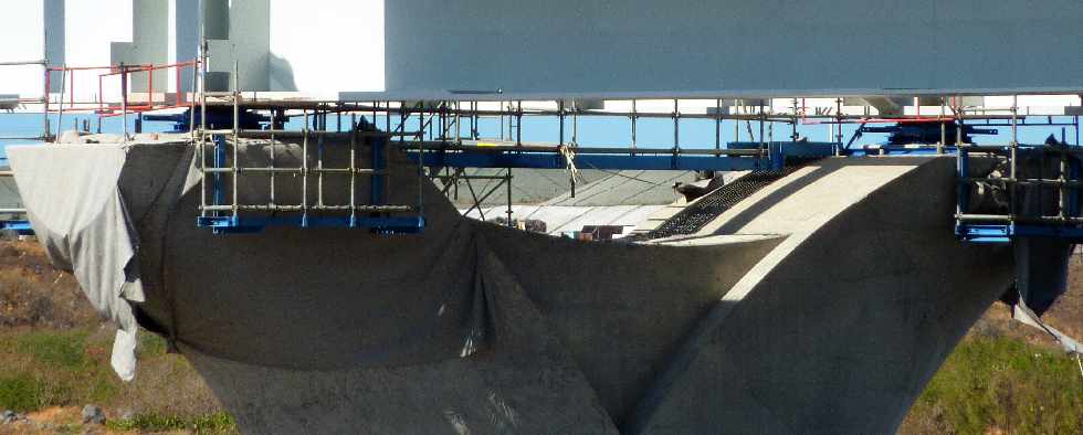 Chantier du pont sur la Riv. St-Etienne - Fin aot 2012