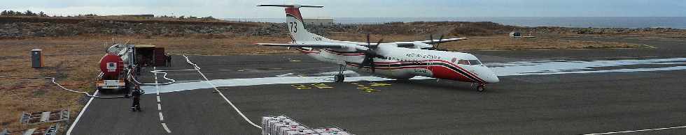 Aroport de Pierrefonds - 12/10/2012 - Dash 8 -