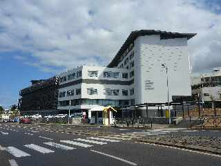 CHU de St-Pierre - Ple Femme-mre-enfant
