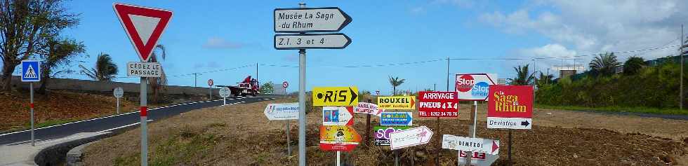 St-Pierre - Rond-point de la Croix du Sud
