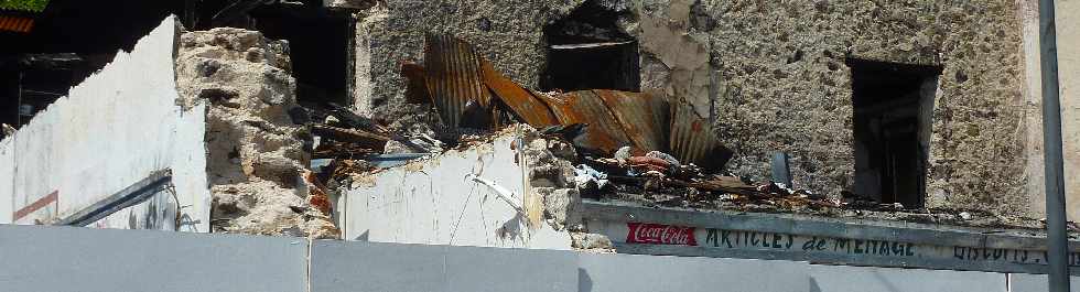 St-Pierre - Rue des Bons-Enfants - Boutiques incendies 16 dcembre 2012 -