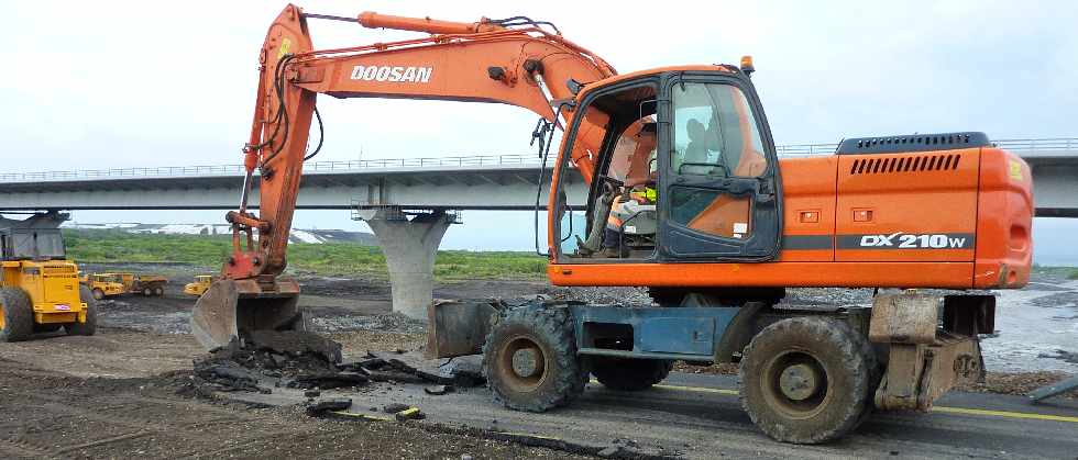 Rivire St-Etienne - Travaux sur le radier - 7 fvrier 2013