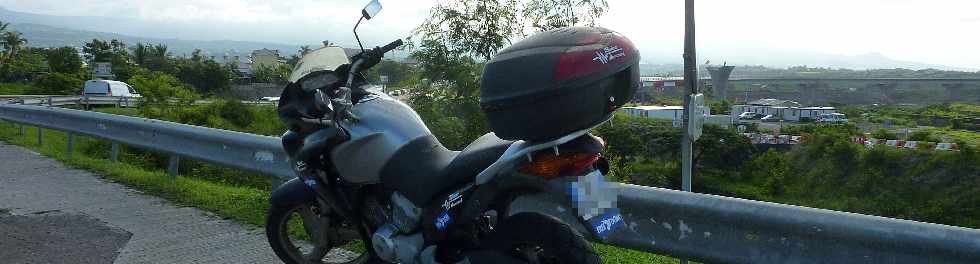 Saint-Louis - Moto de Frdo Rivire - correspondant de Freedom