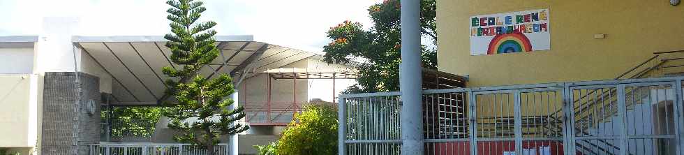 St-Louis - Palissade - Ecole Ren Prianayagom