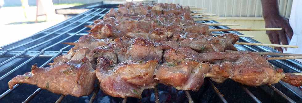 Le CD 26 - Chez Bernard - Pierrefonds - Brochettes