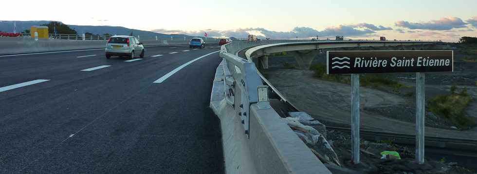 11 juin 2013 - Ouverture du pont sur la rivire St-Etienne - Sens nord-sud