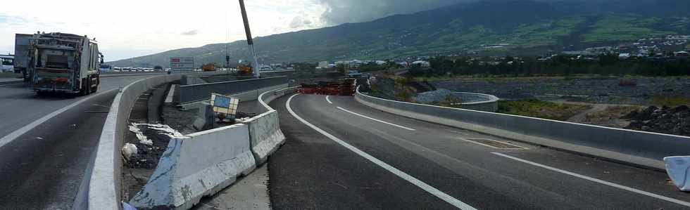 17 juillet 2013 - Quatre-voies St-Pierre- St-Louis - Embouteillages - Barrage des transporteurs