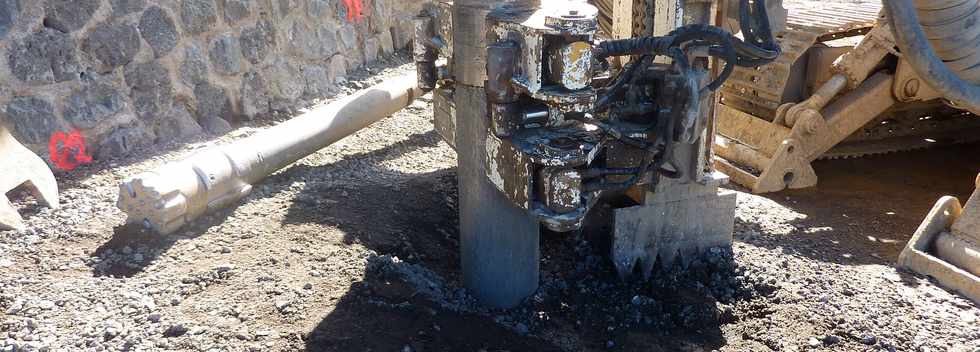 Sept 2013 - Rivire St-Etienne - Ancien pont amont - Travaux de confortement pile P5