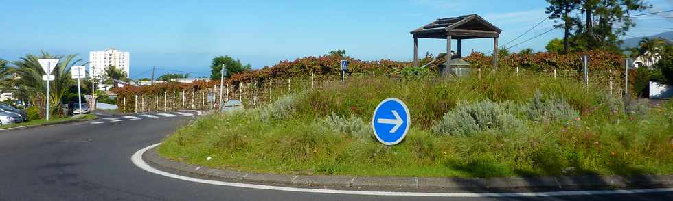 16 fvrier 2014 - RN3 vers Le Tampon - Rond point de l'alambic
