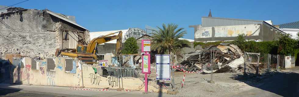 14 septembre 2014 - St-Pierre - Dmolition du cinma Roxy