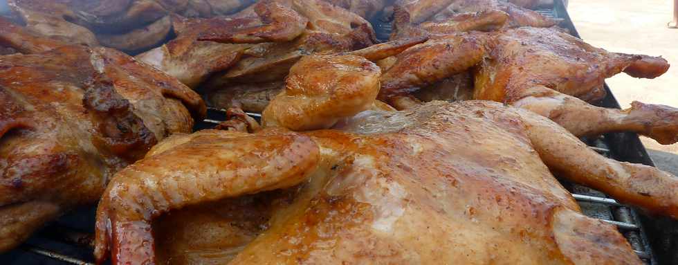 5 octobre 2014 - St-Pierre - Pierrefonds CD26 - Chez Bernard - Poulets grills - sarcives - samoussas ...