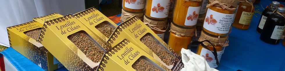 22 octobre 2014 - St-Pierre - Remise des dossards du Grand Raid - Vente de produits locaux
