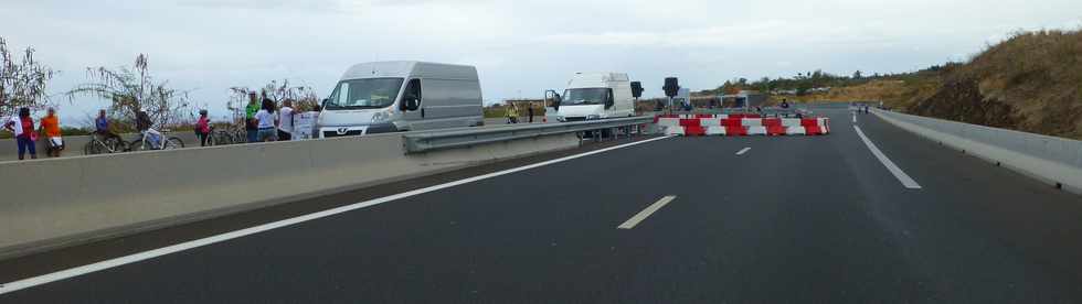 16 novembre 2014 - Route des Tamarins - Opration Route libre -