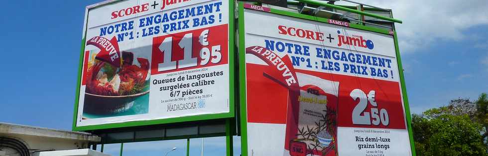 3 dcembre 2014 - St-Pierre - Pubs Score-Jumbo - langoustes-riz