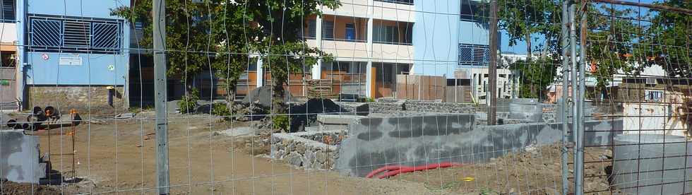 22 mars 2015 - St-Pierre - Travaux cole Raphal Barquissau