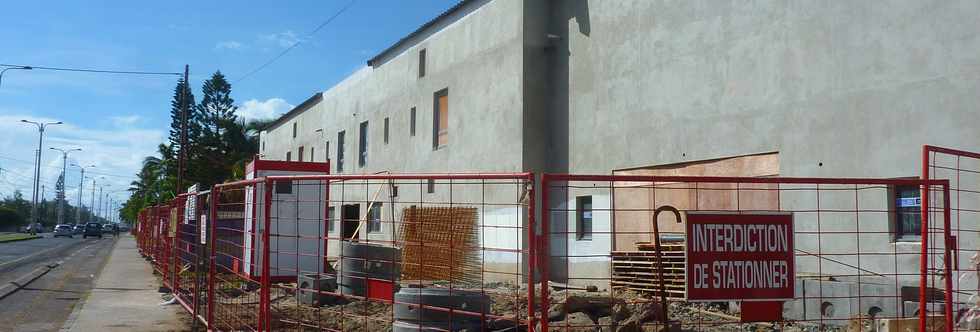 22 mars 2015 - St-Pierre - Ravine Blanche - Chantier htel Le battant des lames