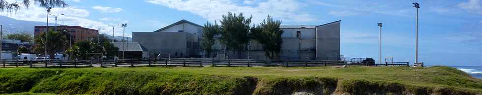 19 aot 2015 - St-Pierre - Htel Le battant des lames